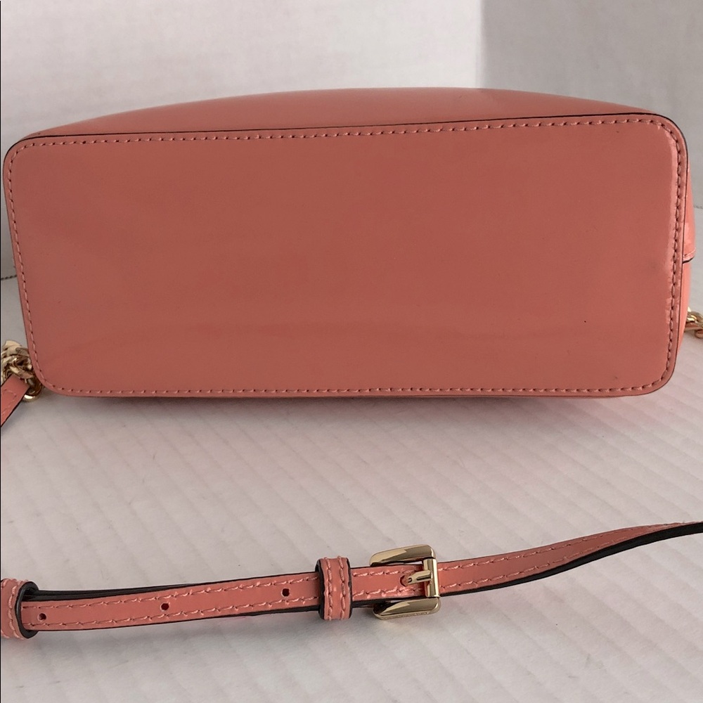 MICHAEL KORS Patent Leather Coral Crossbody, Excellent - Picture 7 of 12